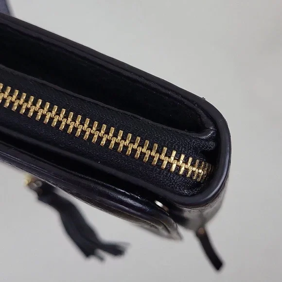 Kate Spade New York Chester Street Avie Black Leather Crossbody - Picture 13 of 16